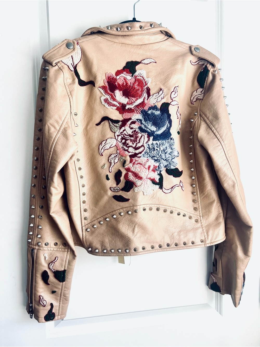 NWT Woman’s BLANKNYC Studded Embroidered Moto Jacket size Medium